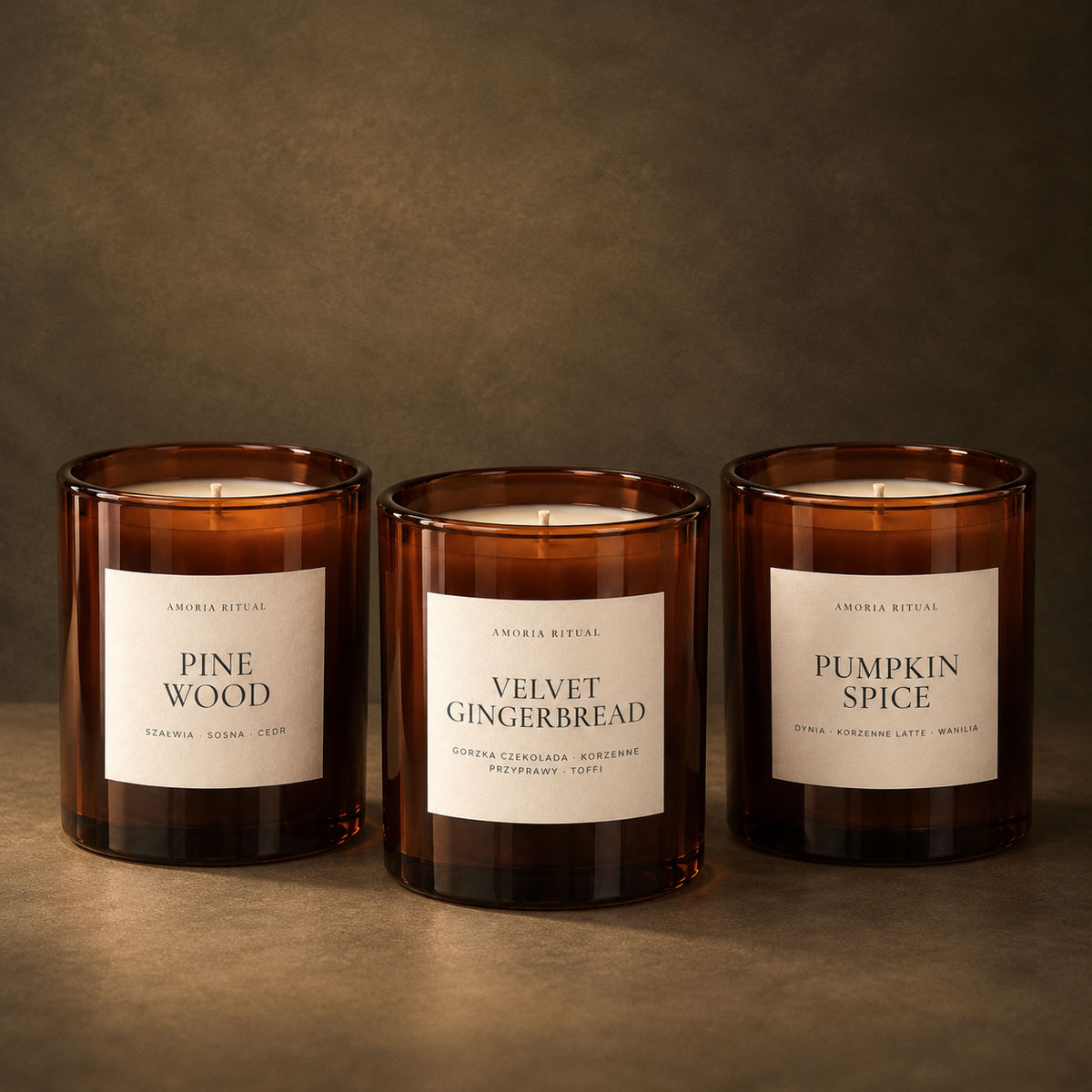 Zestaw 3 x świeca 280ml AMORIA | VELVET GINGERBREAD, PINE WOOD, PUMPKIN SPICE